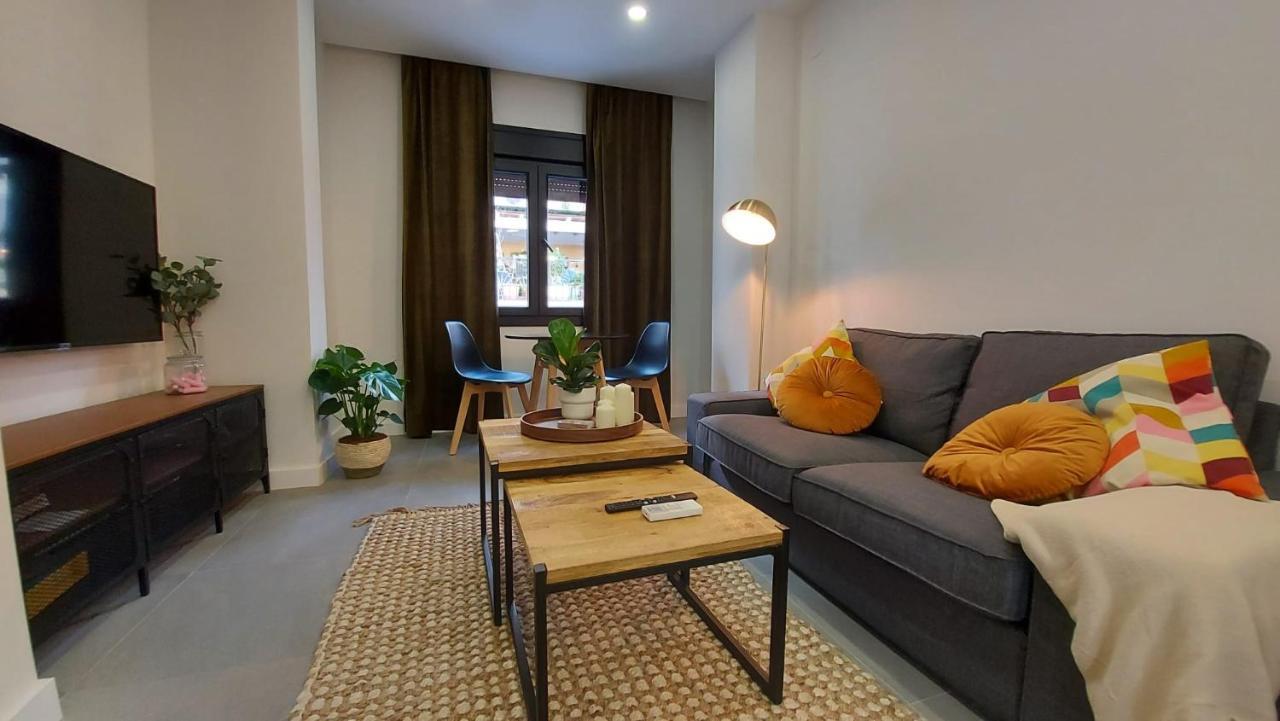 Love Rent4 Malaga City Exterior foto
